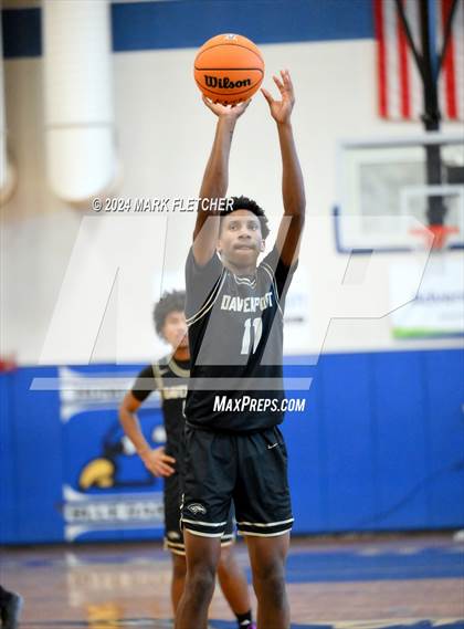 Thumbnail 3 in East River vs Davenport (14th Annual Earl Graham Metro vs Florida Challenge) photogallery.