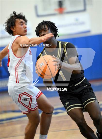 Thumbnail 1 in East River vs Davenport (14th Annual Earl Graham Metro vs Florida Challenge) photogallery.
