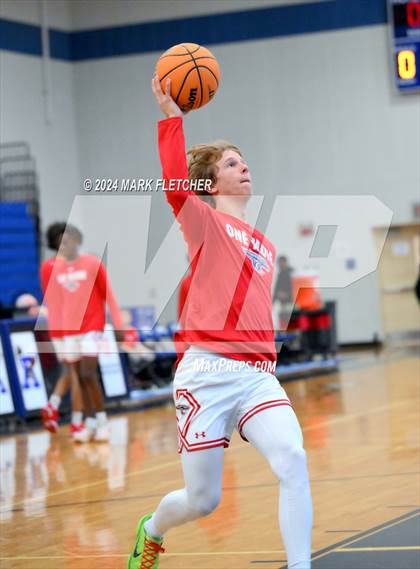 Thumbnail 1 in East River vs Davenport (14th Annual Earl Graham Metro vs Florida Challenge) photogallery.