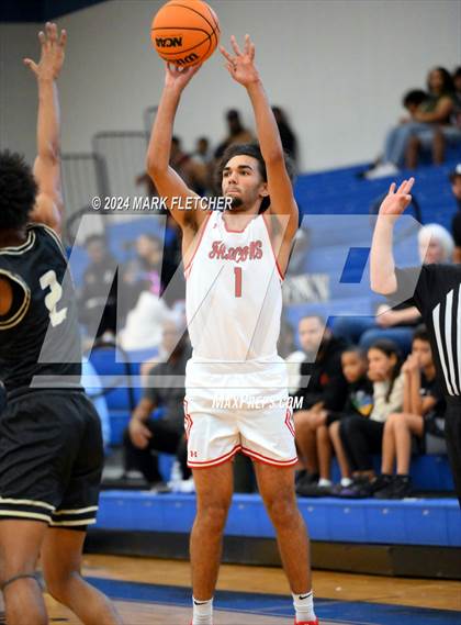Thumbnail 2 in East River vs Davenport (14th Annual Earl Graham Metro vs Florida Challenge) photogallery.