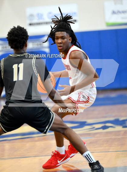 Thumbnail 2 in East River vs Davenport (14th Annual Earl Graham Metro vs Florida Challenge) photogallery.