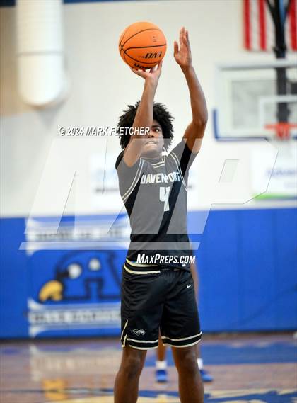 Thumbnail 2 in East River vs Davenport (14th Annual Earl Graham Metro vs Florida Challenge) photogallery.
