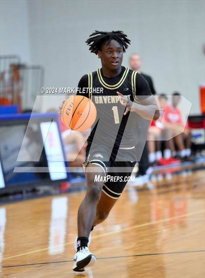 Thumbnail 2 in East River vs Davenport (14th Annual Earl Graham Metro vs Florida Challenge) photogallery.