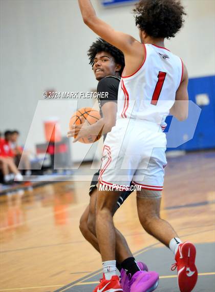 Thumbnail 1 in East River vs Davenport (14th Annual Earl Graham Metro vs Florida Challenge) photogallery.
