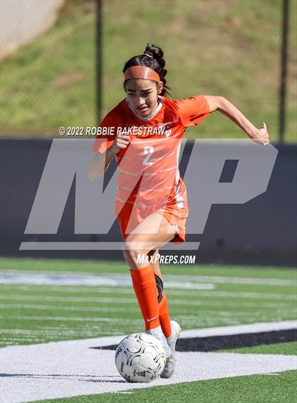 Thumbnail 3 in Henderson vs. Celina (UIL 4A Regional Semifinals) photogallery.