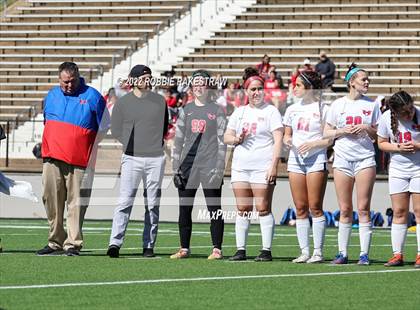 Thumbnail 1 in Henderson vs. Celina (UIL 4A Regional Semifinals) photogallery.