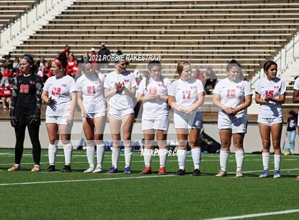 Thumbnail 3 in Henderson vs. Celina (UIL 4A Regional Semifinals) photogallery.