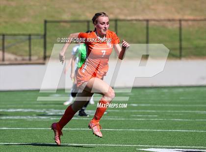 Thumbnail 1 in Henderson vs. Celina (UIL 4A Regional Semifinals) photogallery.