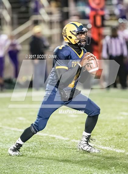 Thumbnail 1 in Salinas vs Milpitas (CIF CCS D1 Final) photogallery.