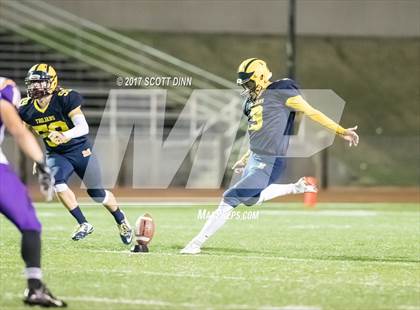 Thumbnail 2 in Salinas vs Milpitas (CIF CCS D1 Final) photogallery.