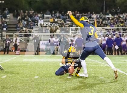 Thumbnail 3 in Salinas vs Milpitas (CIF CCS D1 Final) photogallery.