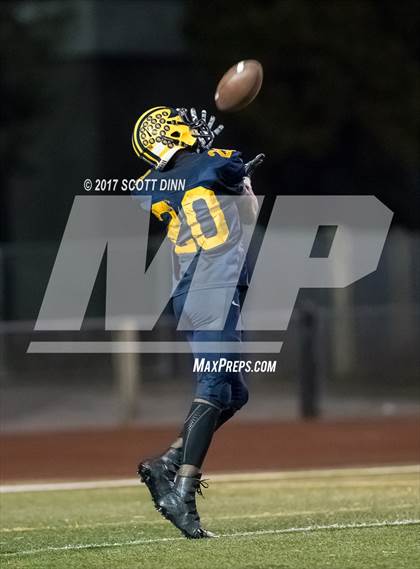 Thumbnail 1 in Salinas vs Milpitas (CIF CCS D1 Final) photogallery.