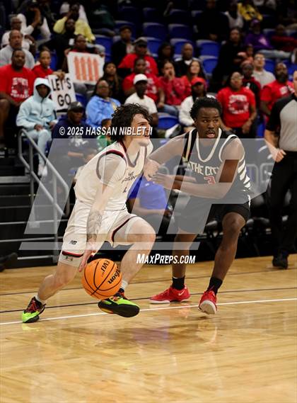 Thumbnail 3 in Tri-Cities @ Lee County (GHSA 5A State Semi-Final) photogallery.