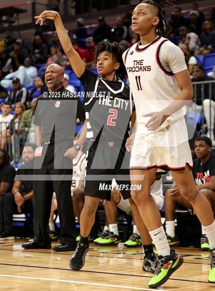 Thumbnail 1 in Tri-Cities @ Lee County (GHSA 5A State Semi-Final) photogallery.