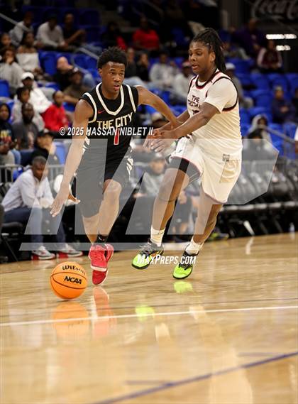 Thumbnail 2 in Tri-Cities @ Lee County (GHSA 5A State Semi-Final) photogallery.
