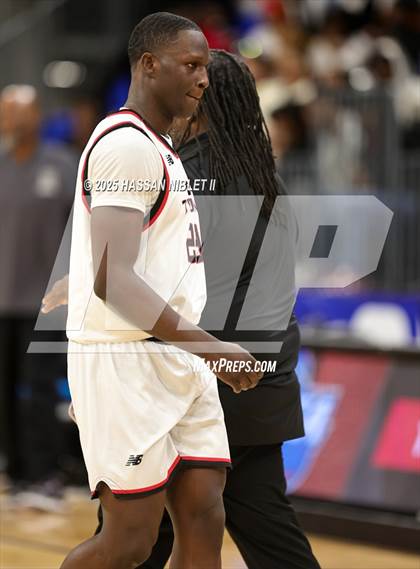 Thumbnail 3 in Tri-Cities @ Lee County (GHSA 5A State Semi-Final) photogallery.