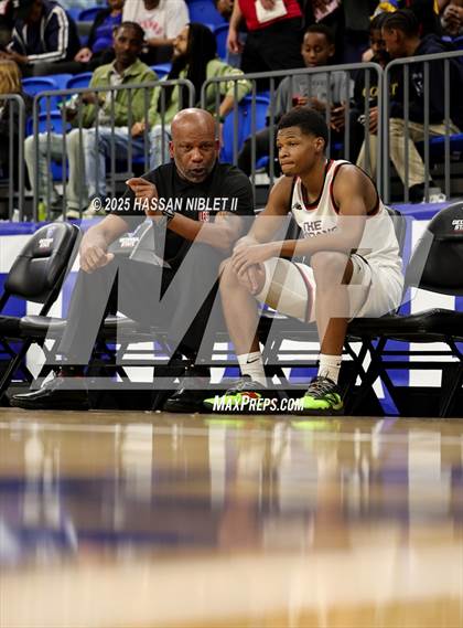 Thumbnail 3 in Tri-Cities @ Lee County (GHSA 5A State Semi-Final) photogallery.