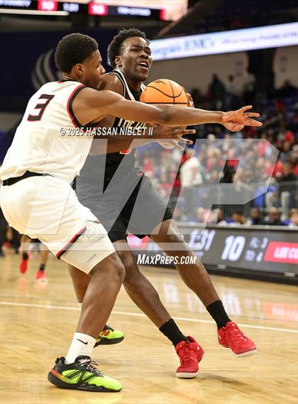 Thumbnail 3 in Tri-Cities @ Lee County (GHSA 5A State Semi-Final) photogallery.