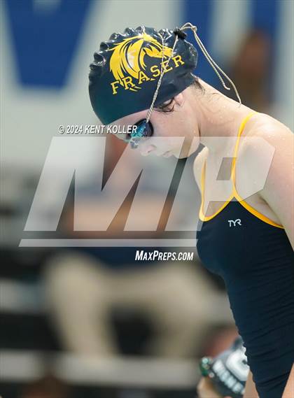 Thumbnail 2 in Fraser vs. Lutheran North (Titan Relays) photogallery.