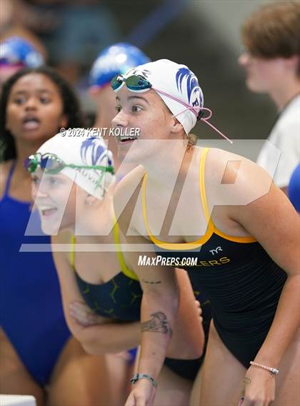 Thumbnail 1 in Fraser vs. Lutheran North (Titan Relays) photogallery.