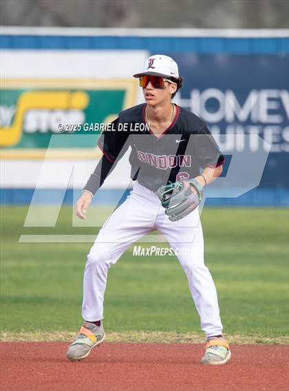 Thumbnail 2 in Robstown vs. London (VISD Tournament) photogallery.