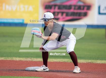 Thumbnail 3 in Robstown vs. London (VISD Tournament) photogallery.