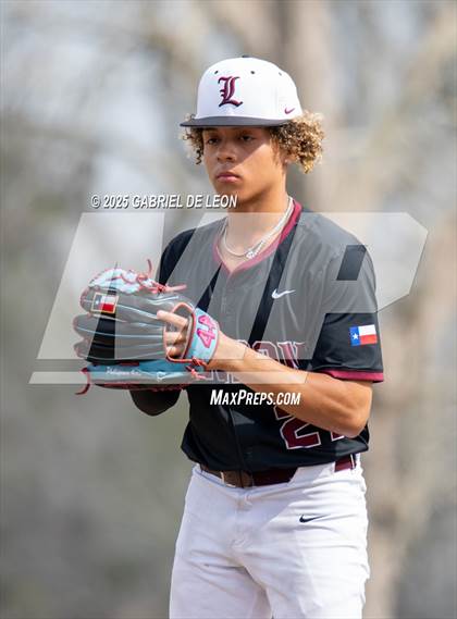 Thumbnail 2 in Robstown vs. London (VISD Tournament) photogallery.