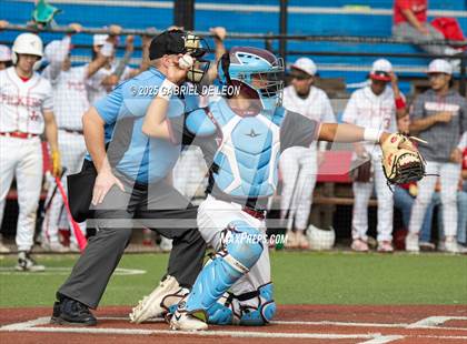 Thumbnail 3 in Robstown vs. London (VISD Tournament) photogallery.