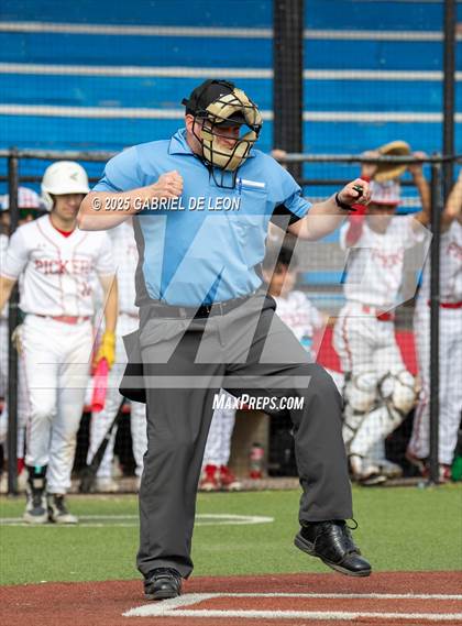 Thumbnail 1 in Robstown vs. London (VISD Tournament) photogallery.