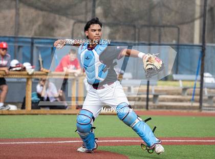 Thumbnail 1 in Robstown vs. London (VISD Tournament) photogallery.