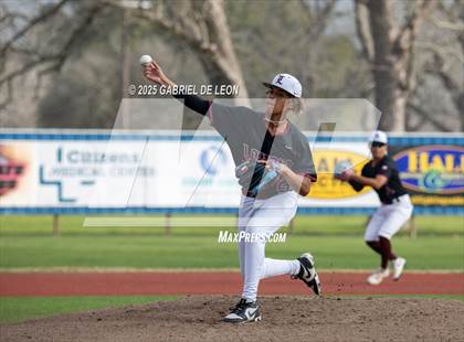 Thumbnail 1 in Robstown vs. London (VISD Tournament) photogallery.