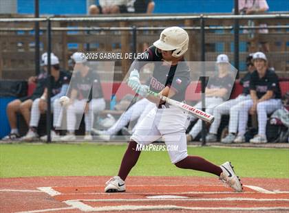 Thumbnail 3 in Robstown vs. London (VISD Tournament) photogallery.