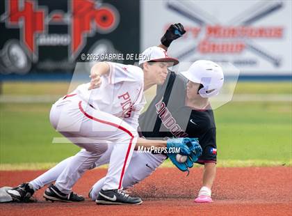 Thumbnail 1 in Robstown vs. London (VISD Tournament) photogallery.