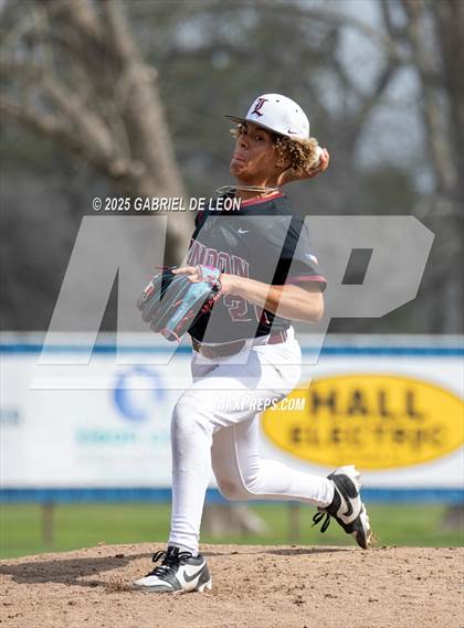 Thumbnail 1 in Robstown vs. London (VISD Tournament) photogallery.