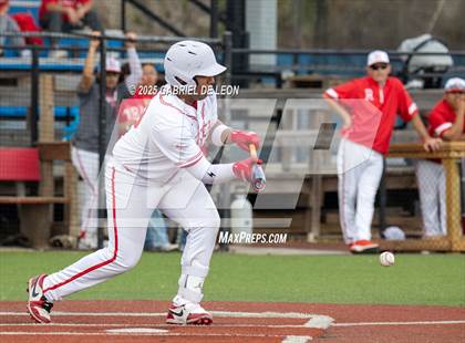 Thumbnail 1 in Robstown vs. London (VISD Tournament) photogallery.
