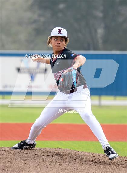 Thumbnail 1 in Robstown vs. London (VISD Tournament) photogallery.
