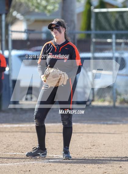 Thumbnail 1 in Sheldon @ Roseburg photogallery.
