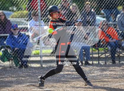 Thumbnail 3 in Sheldon @ Roseburg photogallery.