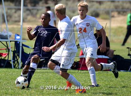 Thumbnail 1 in Aztec vs Piedra Vista (Aztec Invitational)  photogallery.