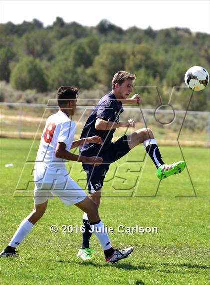 Thumbnail 1 in Aztec vs Piedra Vista (Aztec Invitational)  photogallery.