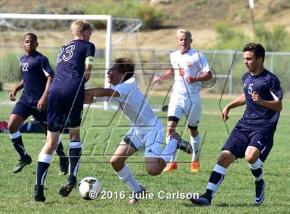 Thumbnail 3 in Aztec vs Piedra Vista (Aztec Invitational)  photogallery.