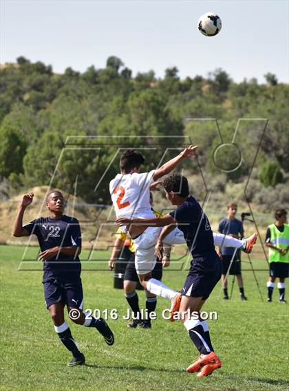 Thumbnail 2 in Aztec vs Piedra Vista (Aztec Invitational)  photogallery.
