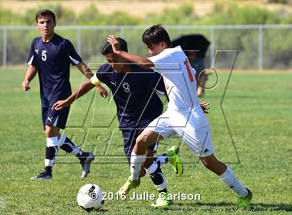 Thumbnail 2 in Aztec vs Piedra Vista (Aztec Invitational)  photogallery.