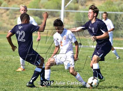 Thumbnail 2 in Aztec vs Piedra Vista (Aztec Invitational)  photogallery.