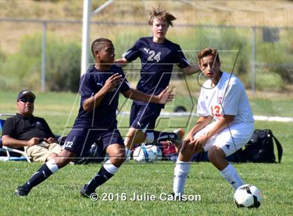 Thumbnail 2 in Aztec vs Piedra Vista (Aztec Invitational)  photogallery.