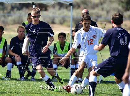Thumbnail 3 in Aztec vs Piedra Vista (Aztec Invitational)  photogallery.