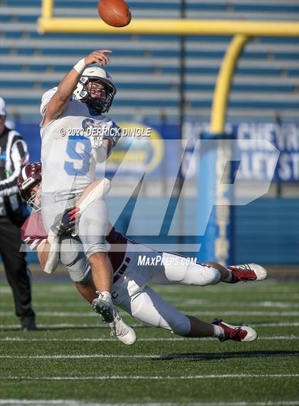 Thumbnail 2 in Garden City vs. New Hyde Park Memorial (NYSPHSAA Division II Quarterfinal) photogallery.