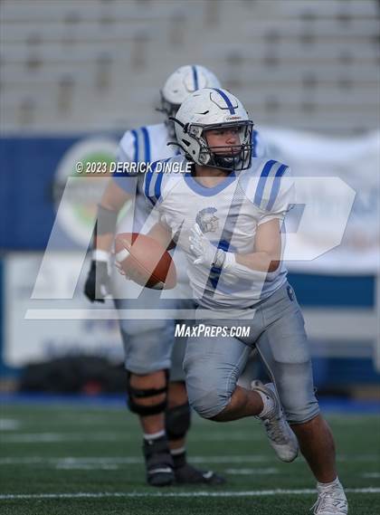 Thumbnail 1 in Garden City vs. New Hyde Park Memorial (NYSPHSAA Division II Quarterfinal) photogallery.