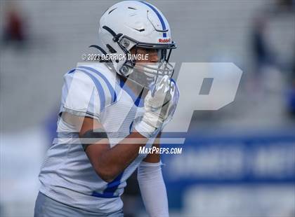 Thumbnail 2 in Garden City vs. New Hyde Park Memorial (NYSPHSAA Division II Quarterfinal) photogallery.