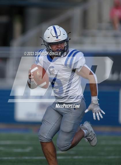 Thumbnail 2 in Garden City vs. New Hyde Park Memorial (NYSPHSAA Division II Quarterfinal) photogallery.